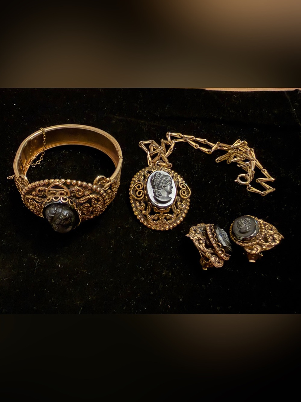 Vintage 1960s Black Glass Intaglio Cameo Jewelry Set Necklace Bracelet Earrings